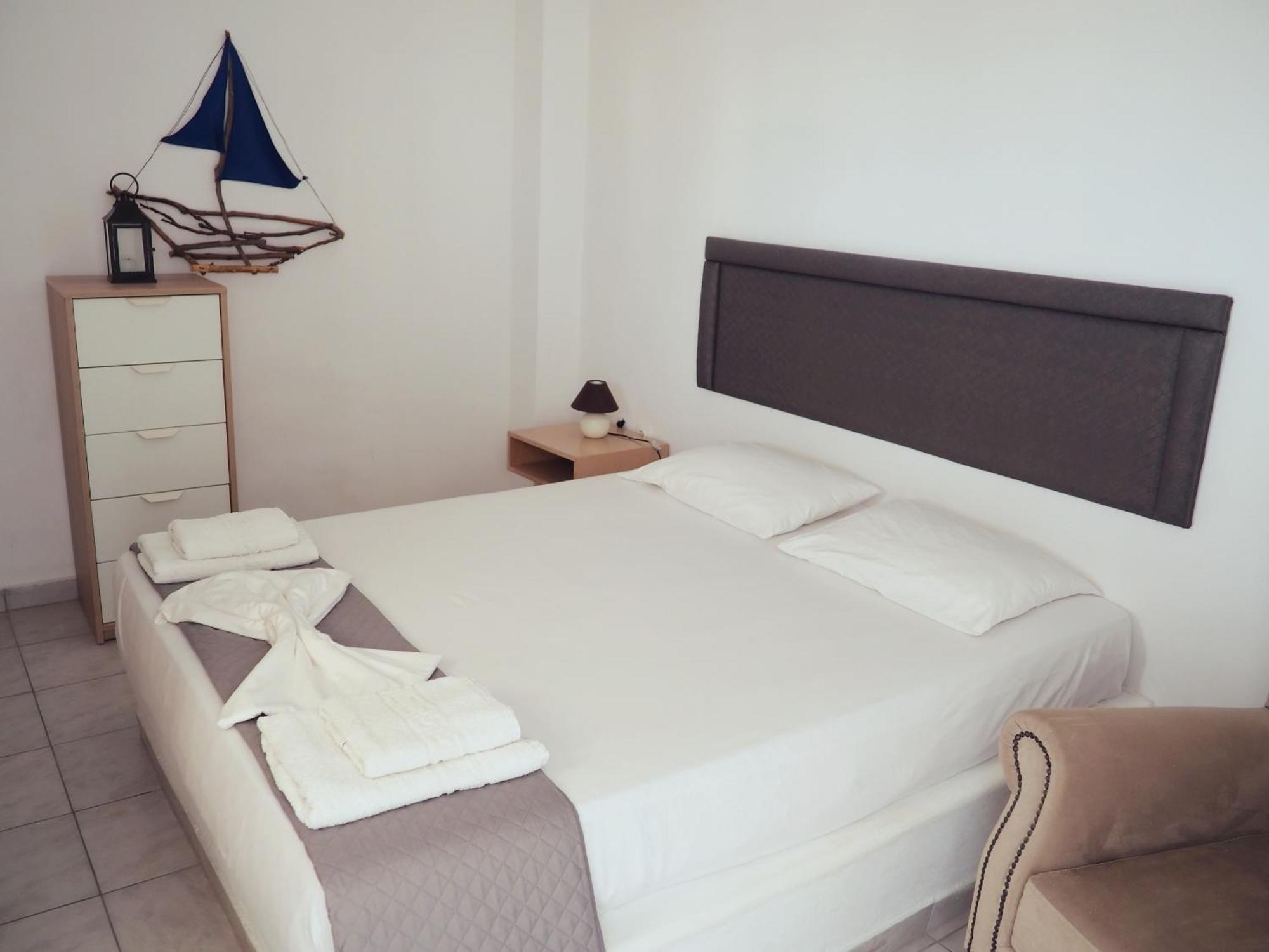 Leon Lux Apartments Περίβολος Εξωτερικό φωτογραφία