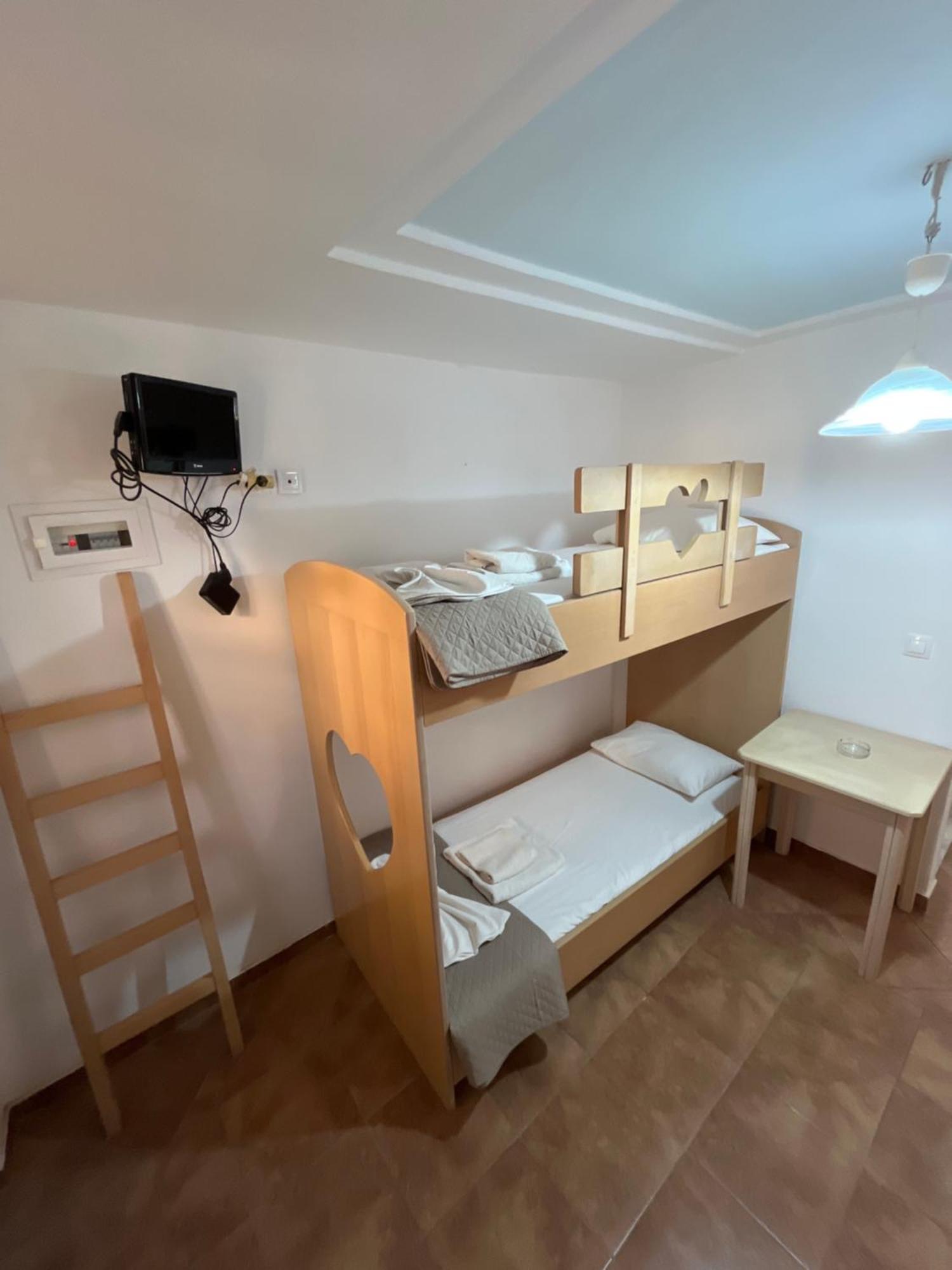 Leon Lux Apartments Περίβολος Εξωτερικό φωτογραφία